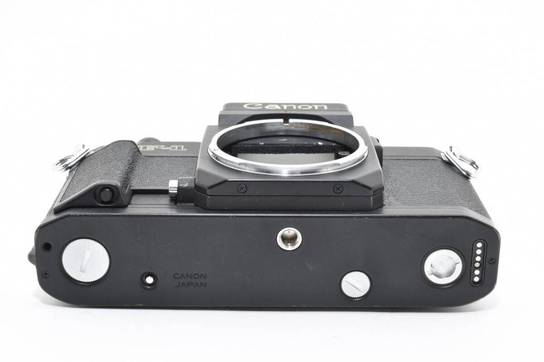 y*♡様 【良品】CANON キヤノン NEW F-1 ボディ #57