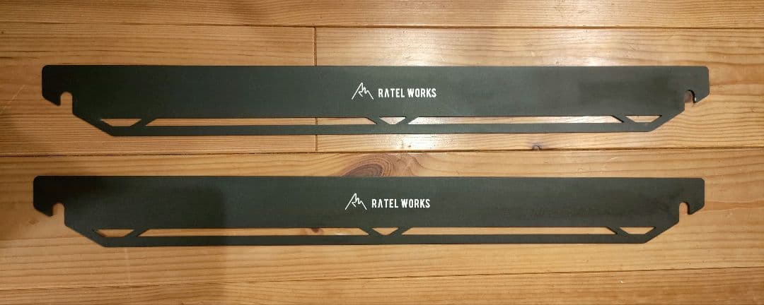 3/18迄 ラーテルワークス　ウッドパネルテーブル120