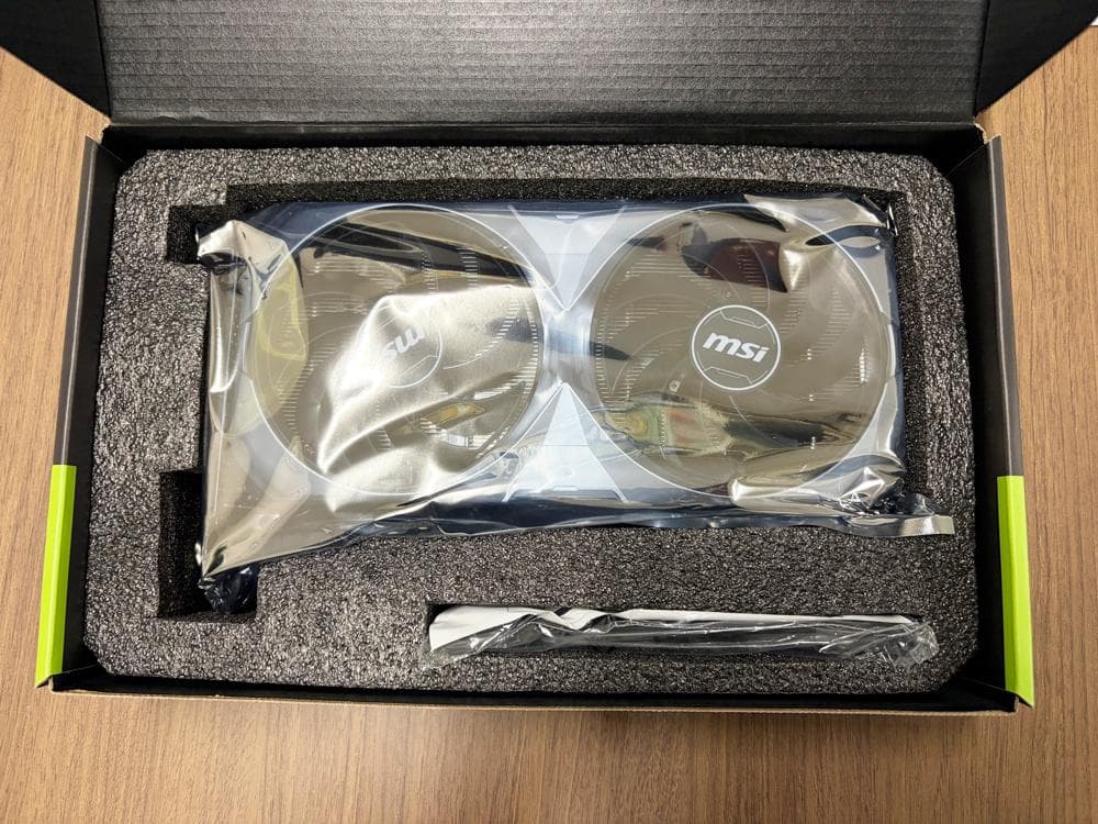 【新品未使用】MSI GeForce RTX 4070 SUPER VENTUS