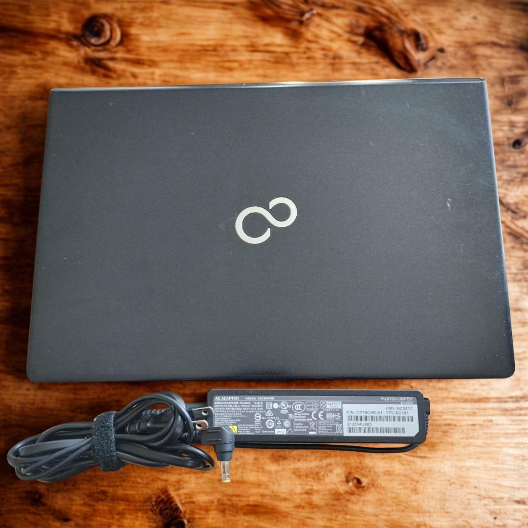 【富士通】★LIFEBOOK Core i5 第8世代 8GB Win11Pro