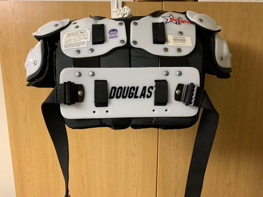 Douglas QBK XS ショルダーパッド 16\"/17\"