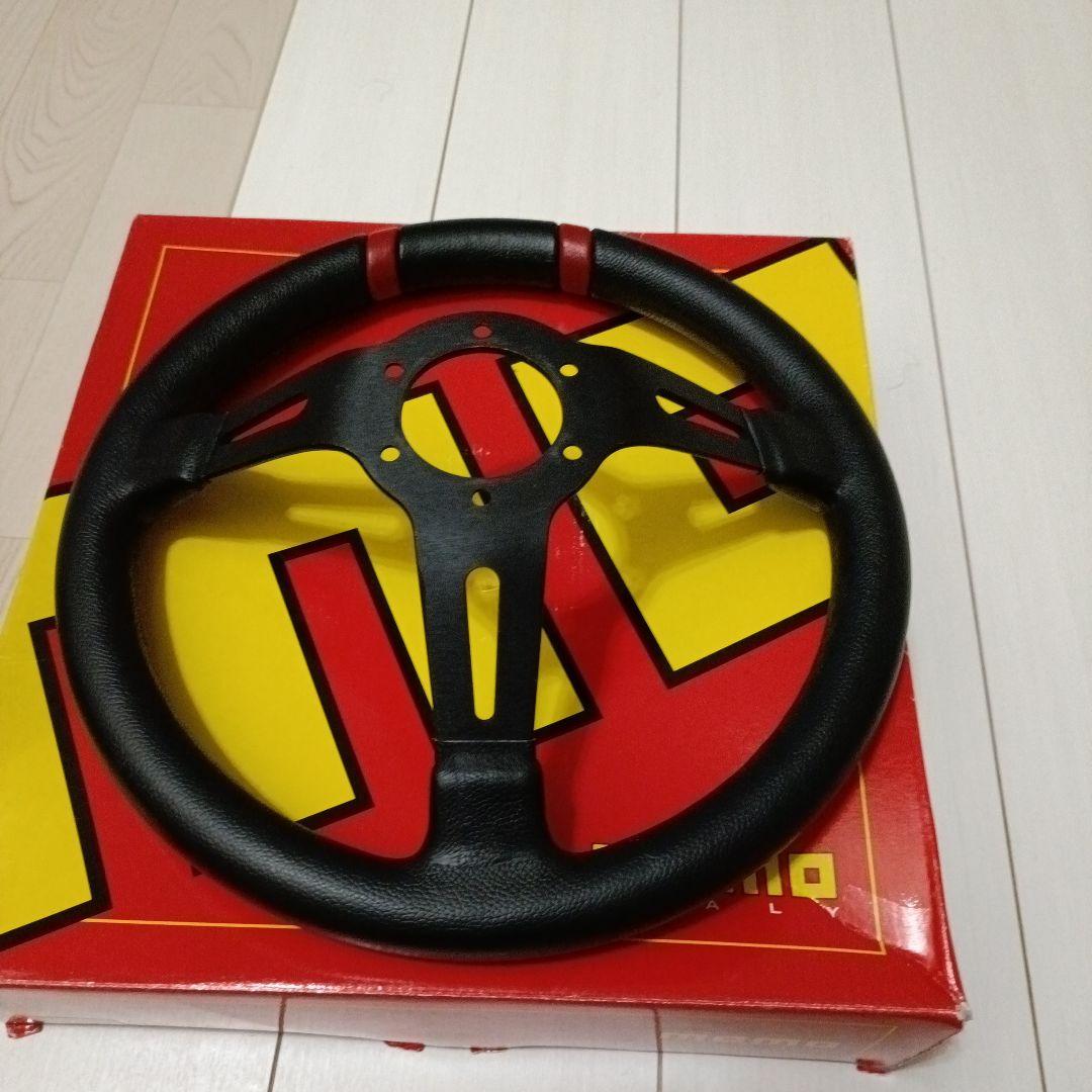 momo Drifting ステアリング