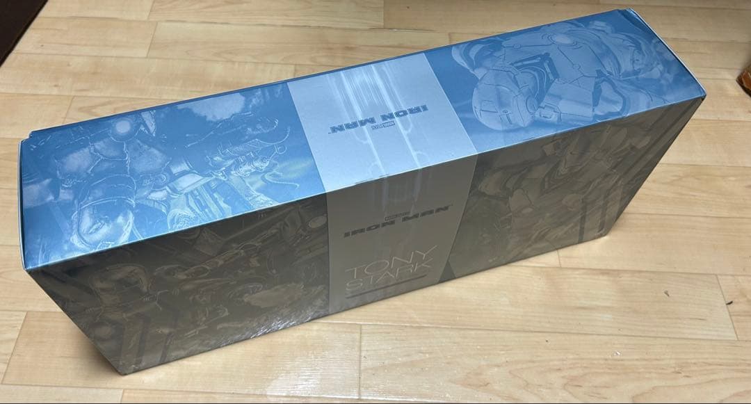 ホットトイズ　アイアンマン１／６フィギュア　トニースターク（メカテスト２.０版）