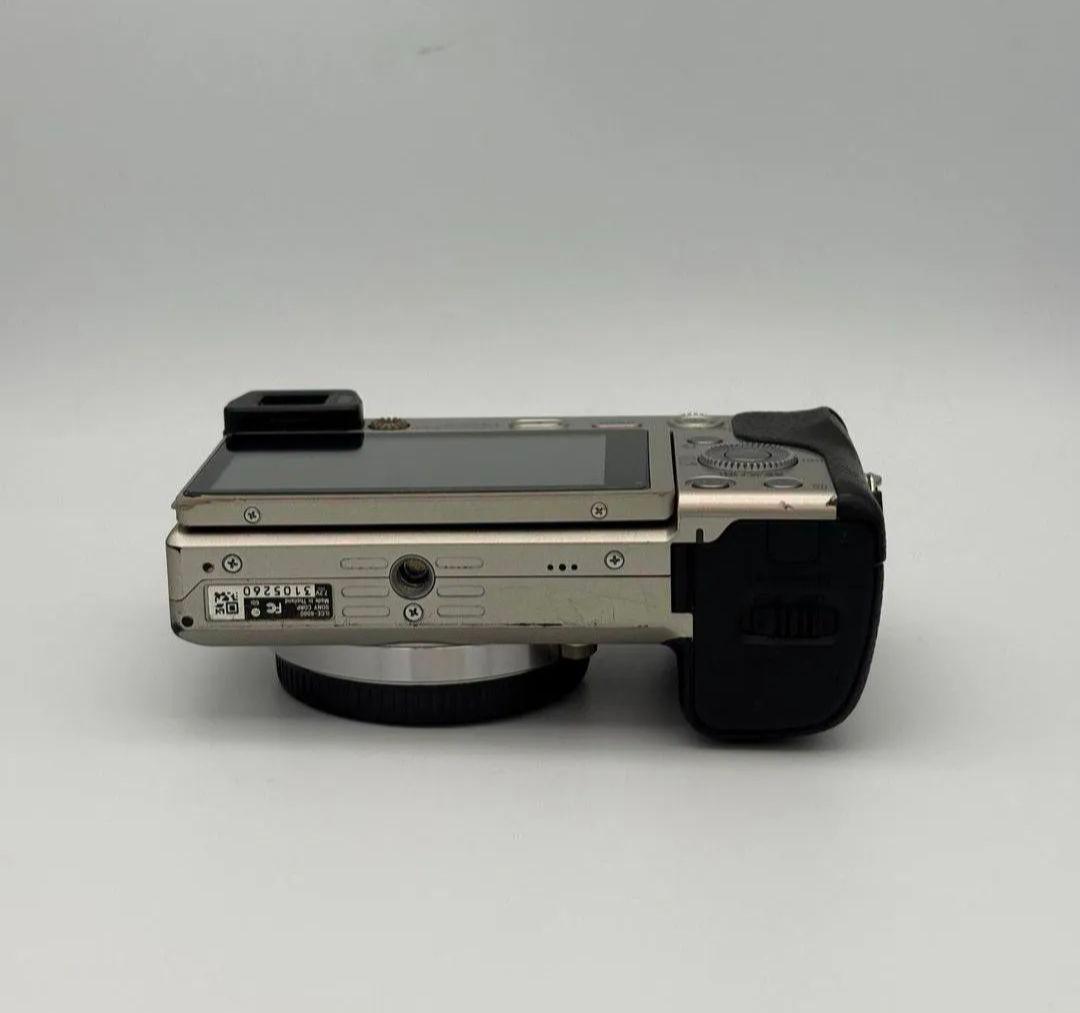 SONY α6000+16-50mm　一眼レフカメラ