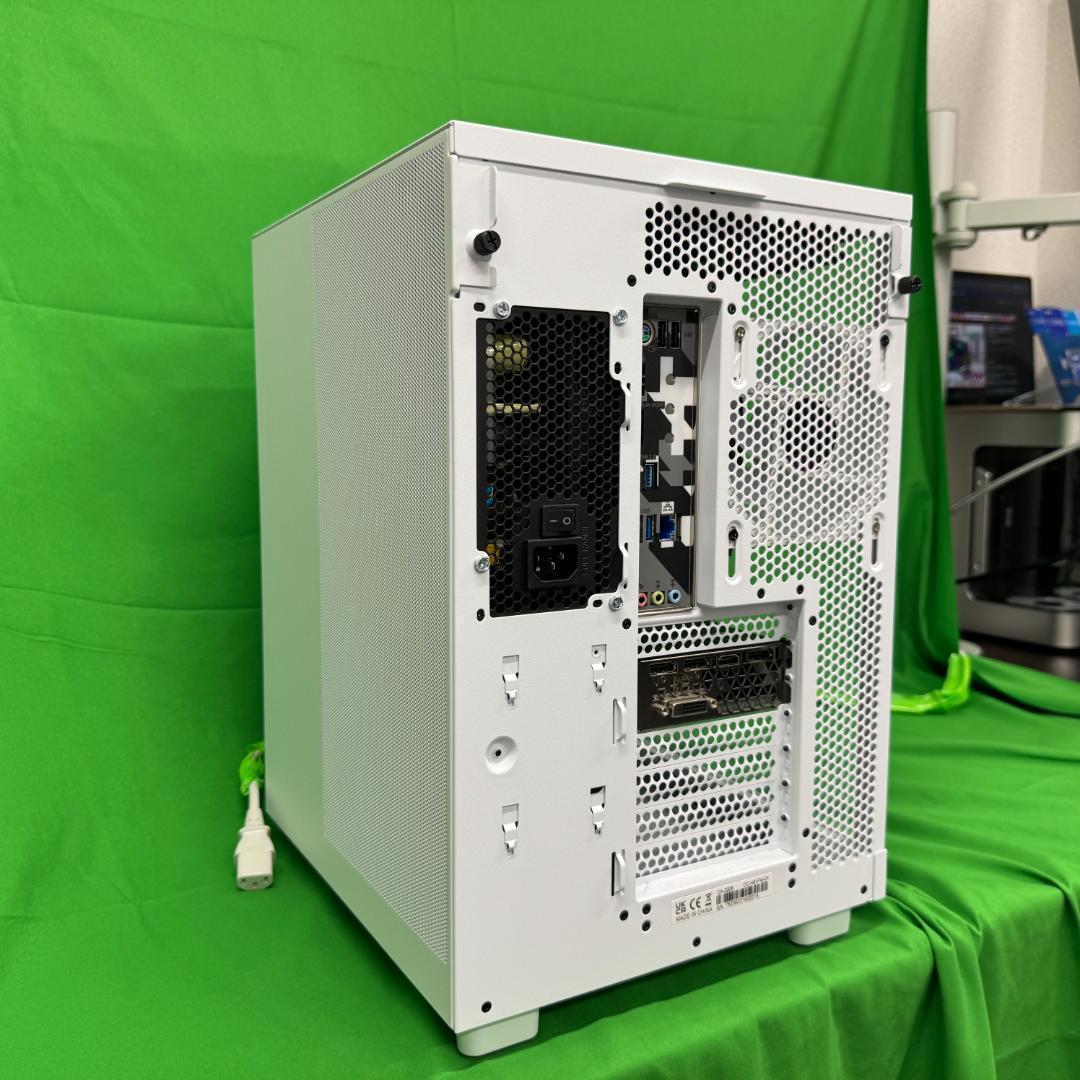 【白い高性能ゲーミングPC】Core i5 GTX1080 16GB SSD搭載