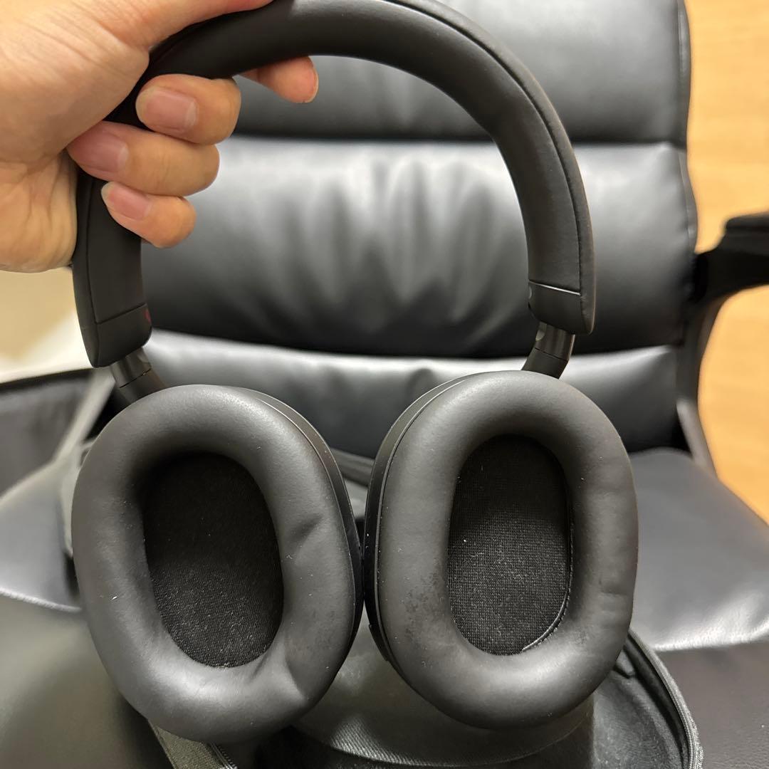 Sony WH-1000XM5 ワイヤレスヘッドホン 専用ケース付き