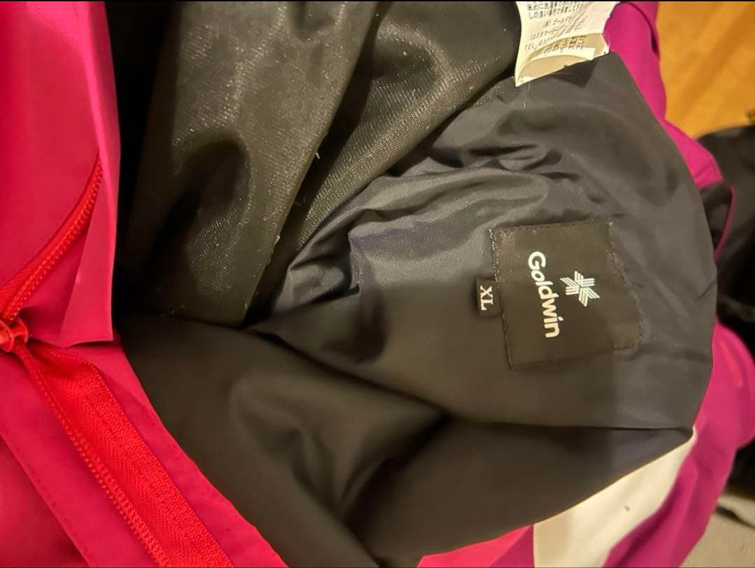 ゴールドウィン　デモスキーウエア