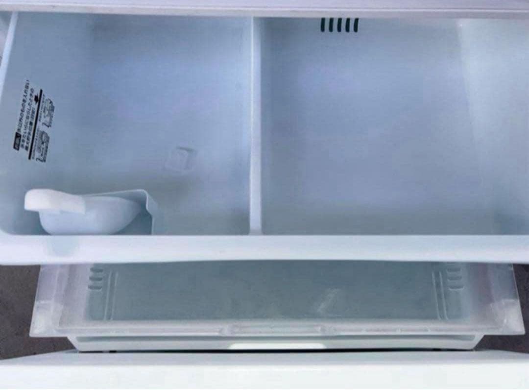 【高年式】2022年式 326L TOSHIBA冷蔵庫GR-T33SC (WT)