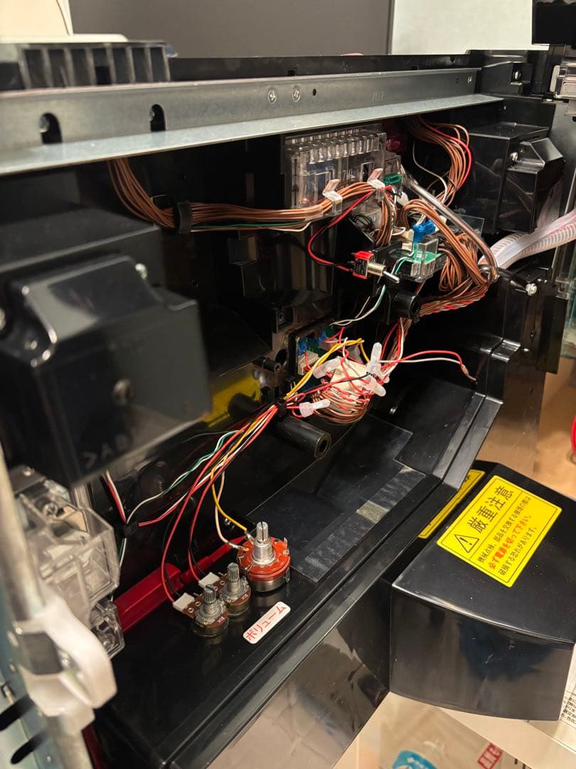 スマスロ「ゴジラ対エヴァンゲリオン」 送料無料　ゴジエヴァ　パチスロ実機