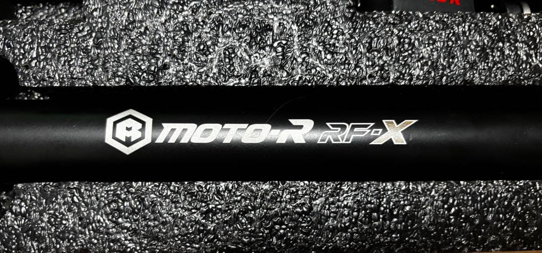 MOTO-Rステンフレーム補強バー [シグナスX/4・5型］kosoレッグカバー