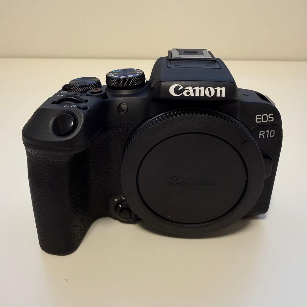 【極美品】Canon EOS R10 RF-S18-45 レンズキット