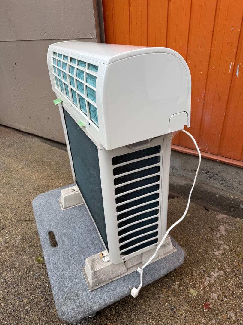 主に6畳　2017年　東芝　RAS-C225AD TOSHIBA エアコン