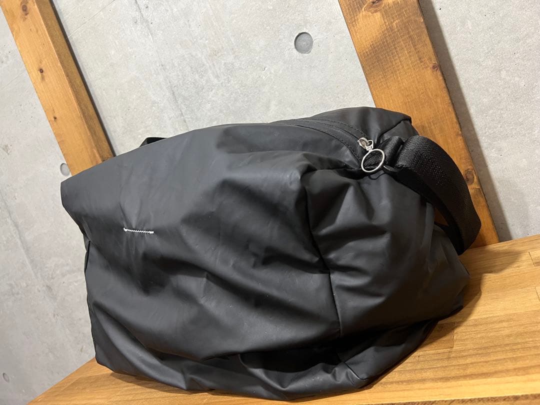 MM6 ナイロン ショルダーバッグ ブラック 中古