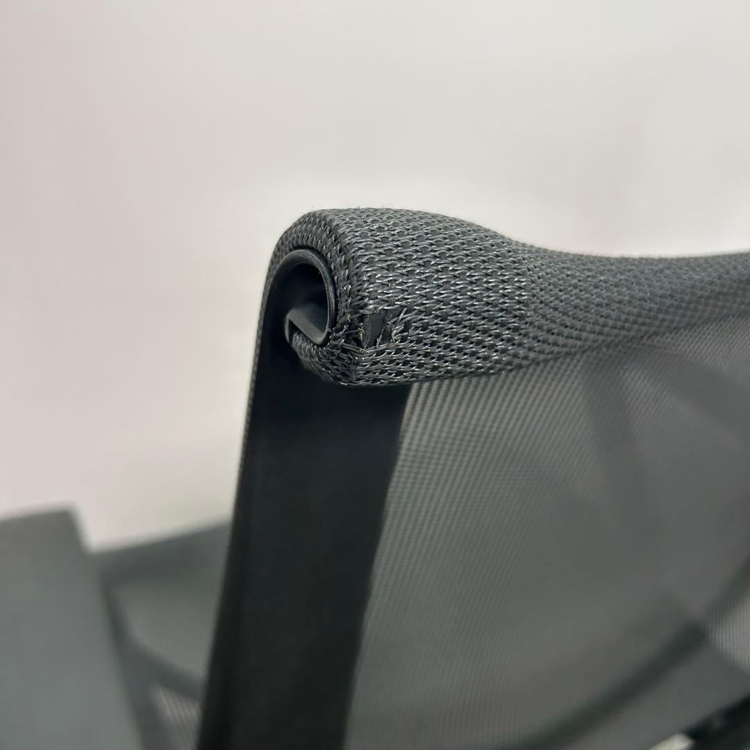 keni　Herman Miller.セトゥーチェア グレー系 メッシュ