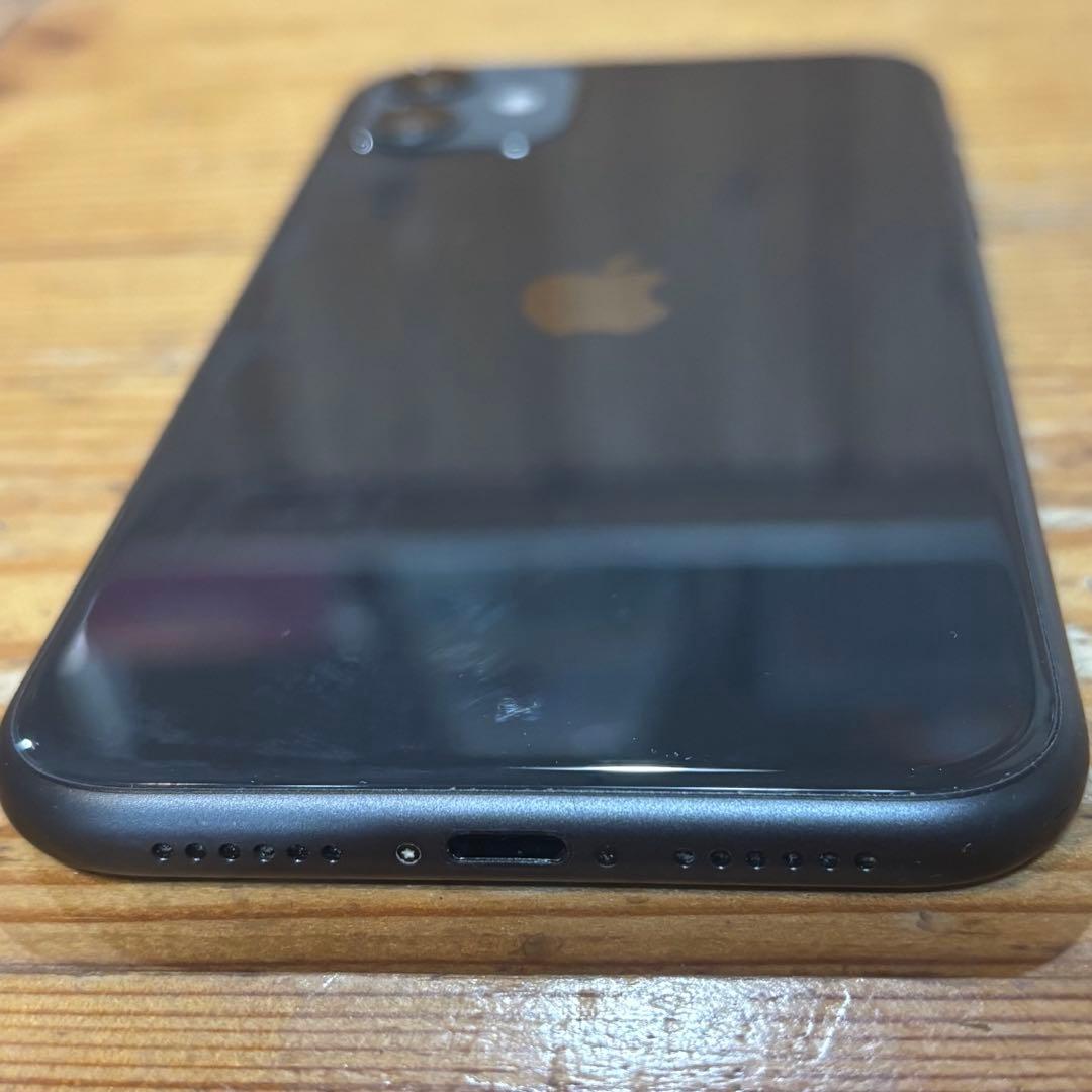 Apple iPhone 11 ブラック 64GB 本体 箱無し
