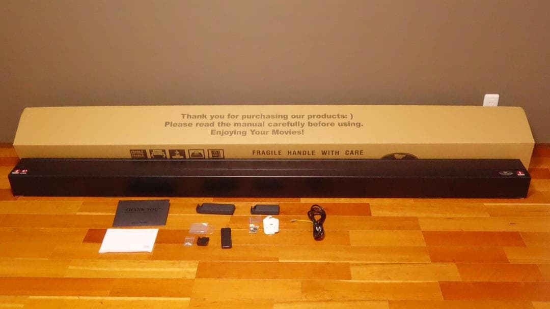 VIVID STORM 100インチ 電動スクリーン 床置き 長焦点 環境光弱化