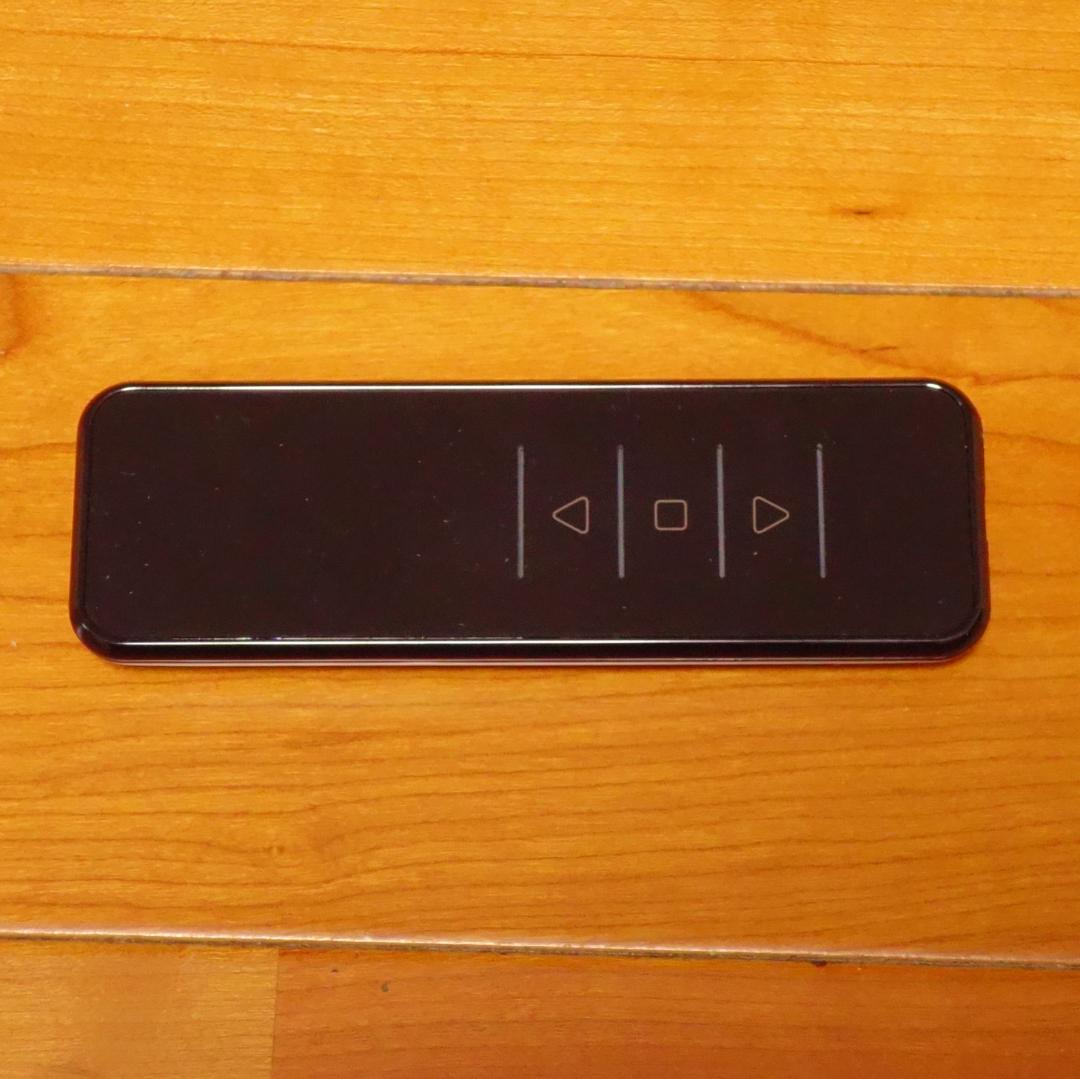 VIVID STORM 100インチ 電動スクリーン 床置き 長焦点 環境光弱化