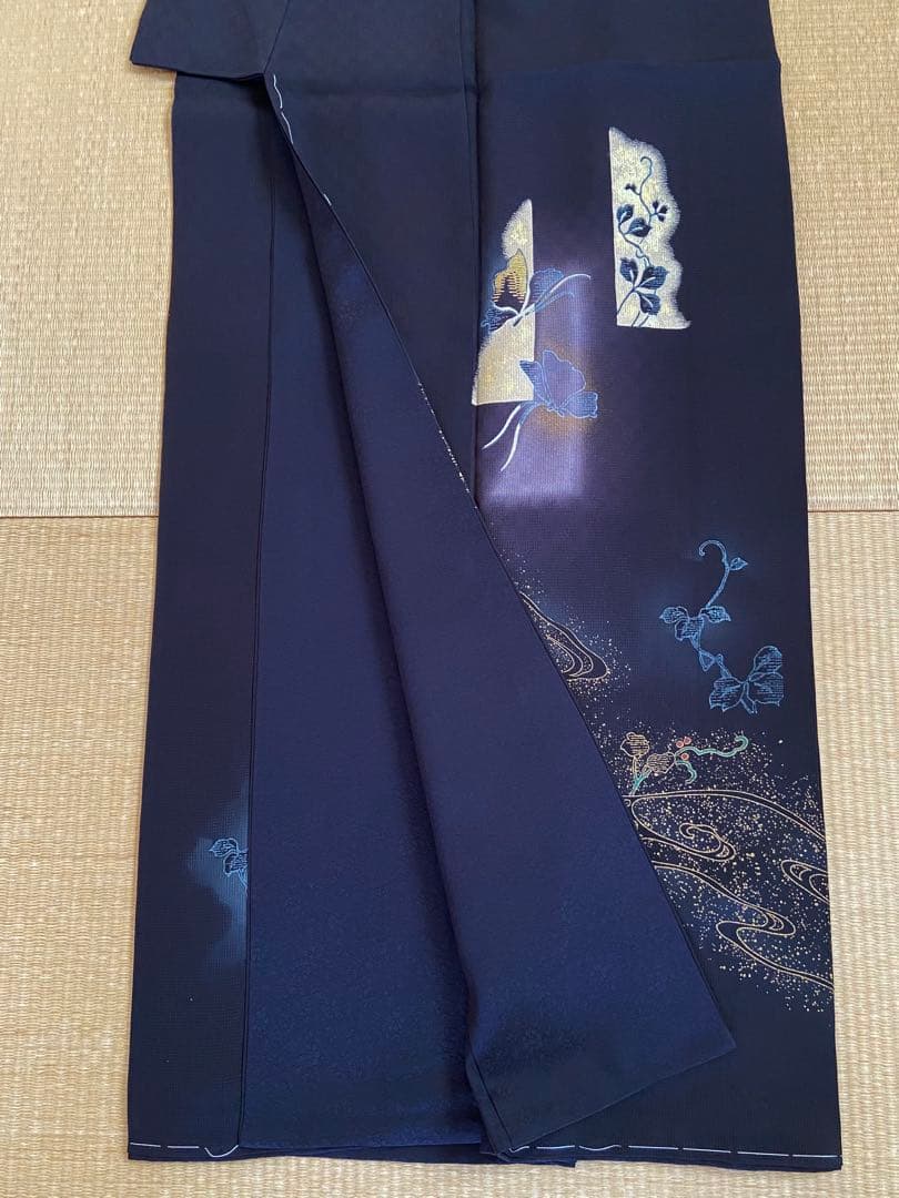 【未使用】黒紫色　金彩　蝶や花　蔦模様　訪問着（袷）フルセット
