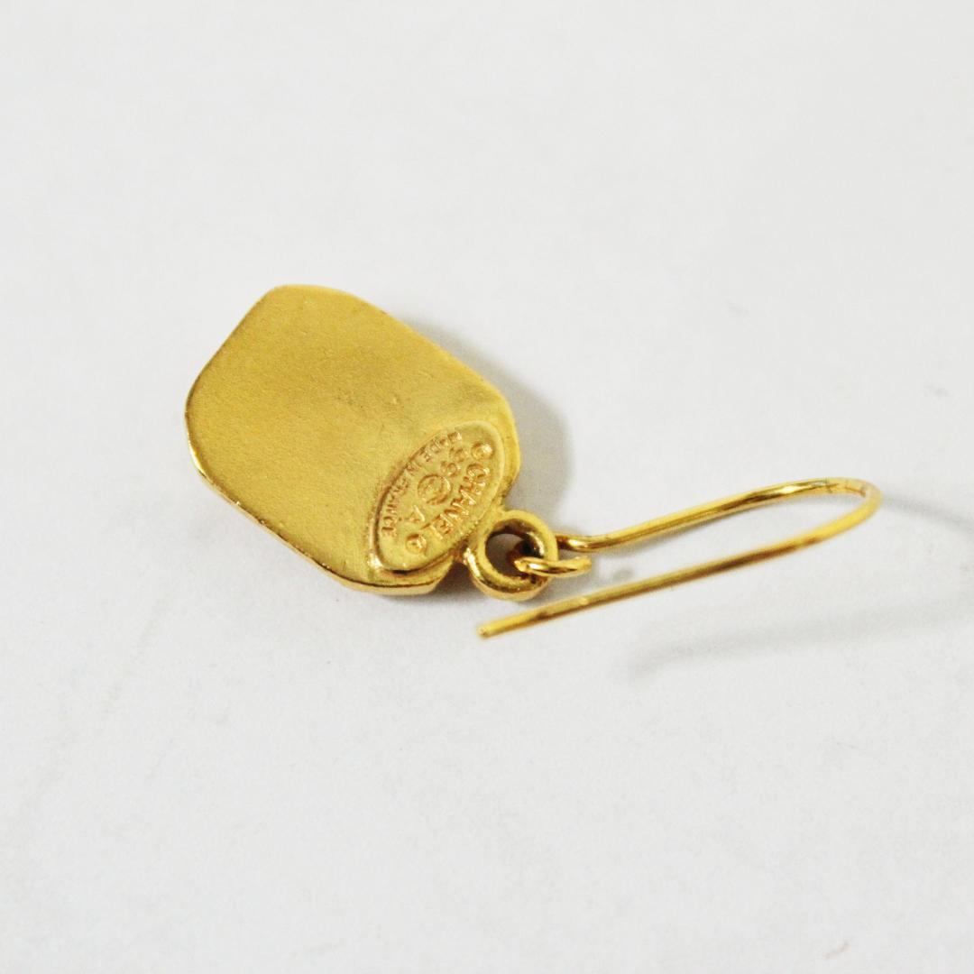 美品 シャネル ピアス ココマーク 片耳 フック型 ゴールド CHANEL