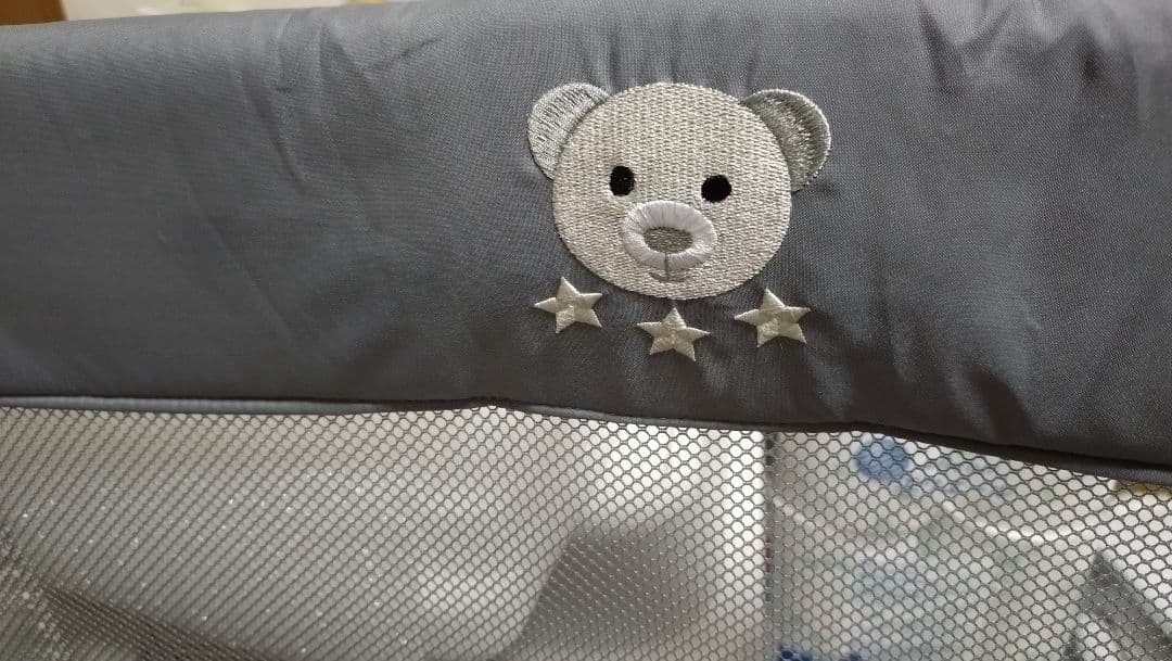 【美品】ココネルエアー AB ベビーベッド アップリカ 中古品 外箱説明書あり