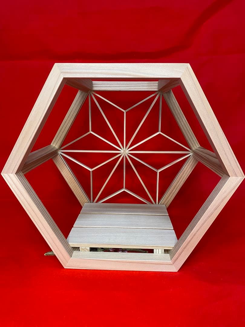 上杉謙信公之兜　東京久月　五月人形　兜飾り　秋田杉　加茂　組子細工