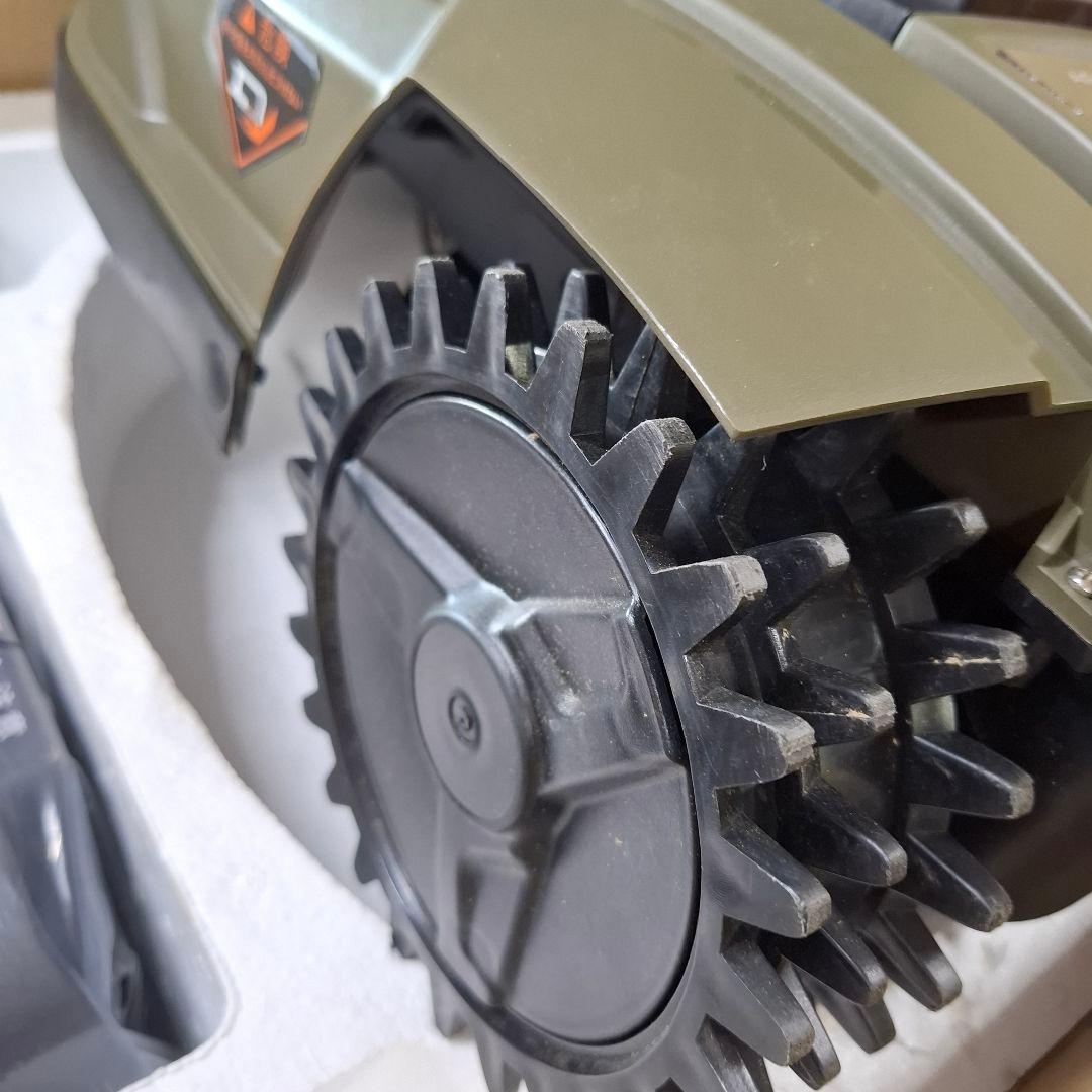 PLOW製 ロボット芝刈り機 芝刈機