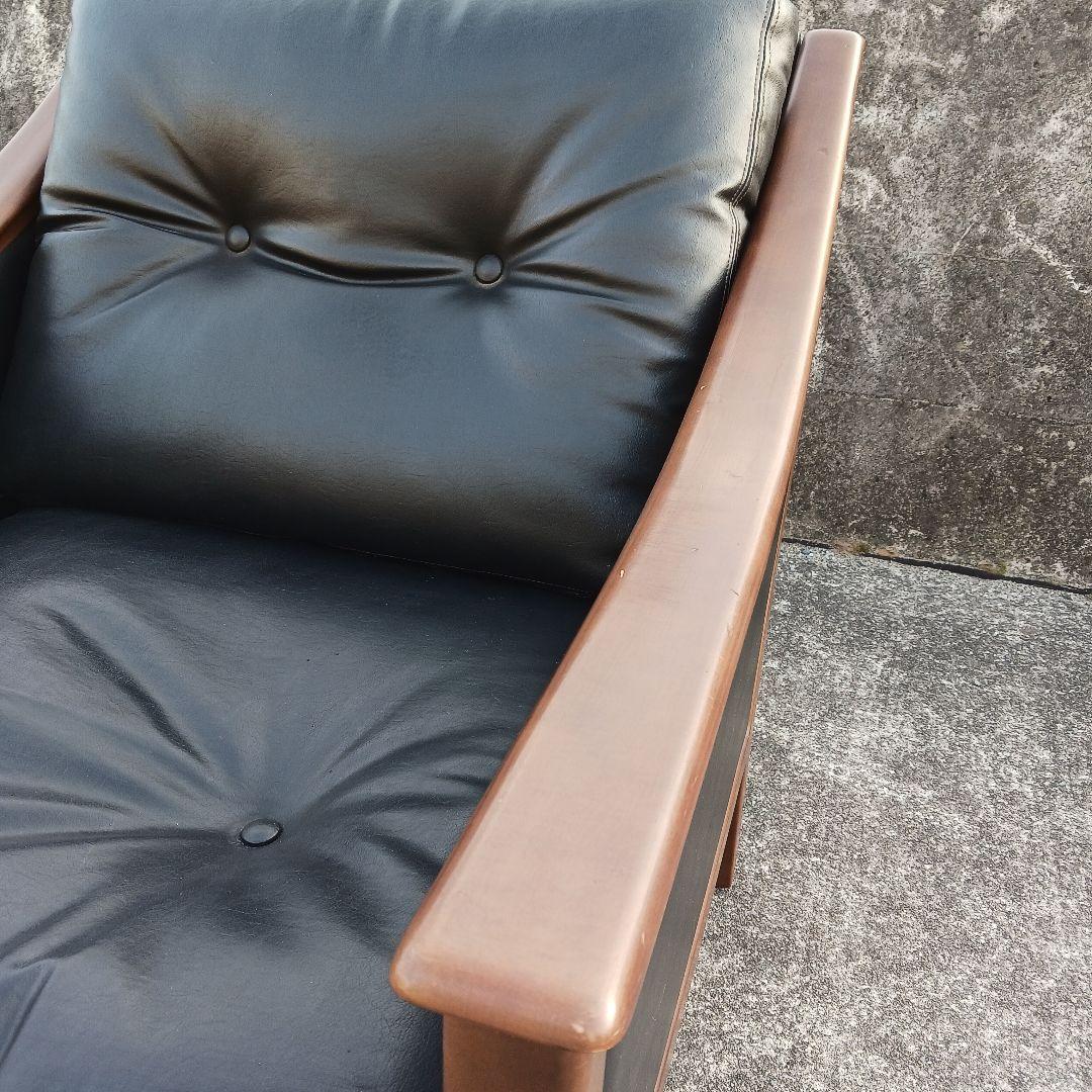 富士ファニチア　一人掛けソファー　②