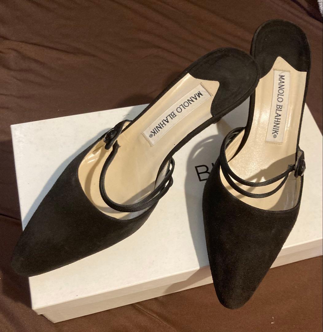 ＊ 　MANOLO BLAHNIK ブラックミュール 37