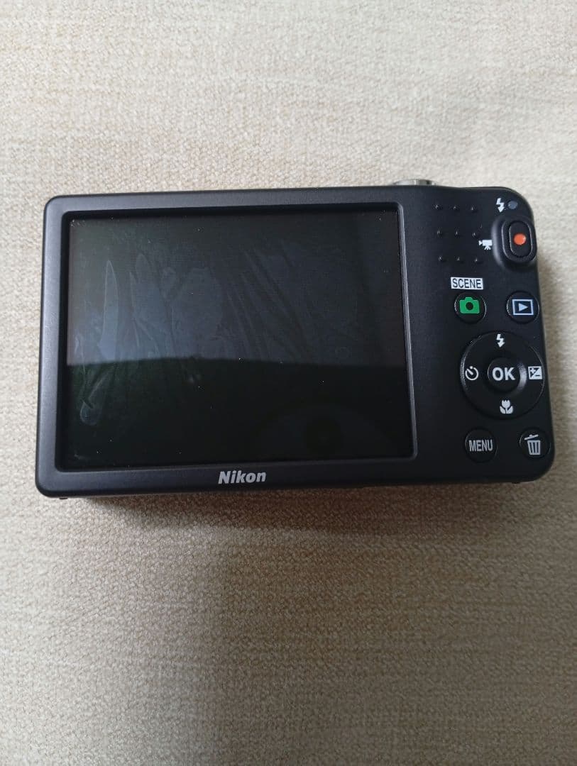 Nikon COOLPIX L32 ピンクのコンパクトデジタルカメラ