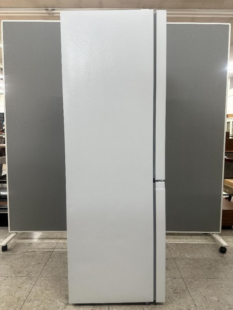 Comfee　冷凍冷蔵庫　174L　RCB169WH1JP　2024年製