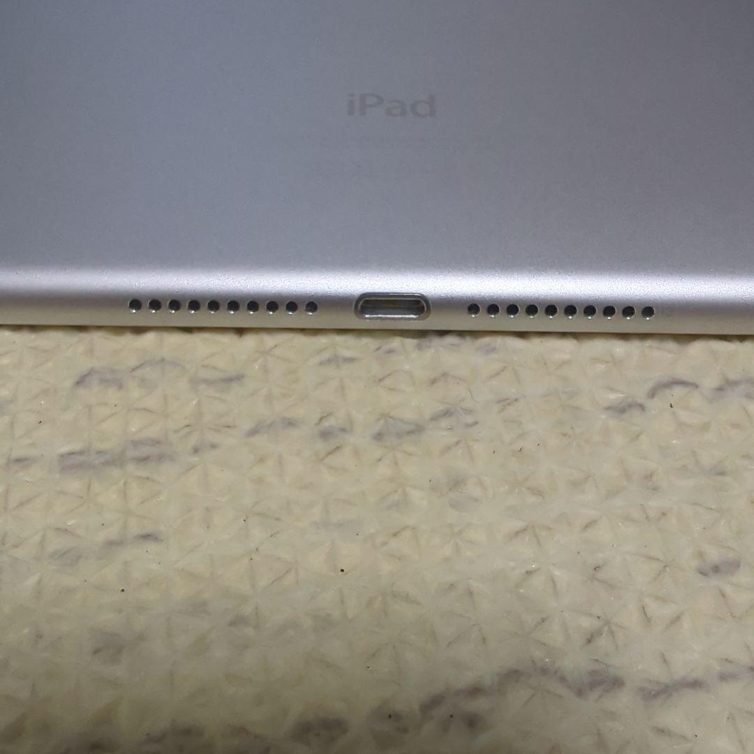 iPad mini 第4世代 セルラー シムフリー　64GB バッテリー93%