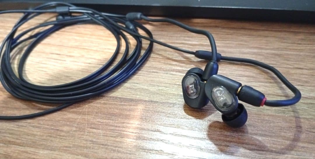 audio-technica ATH-E50 インイヤーモニター　１BA