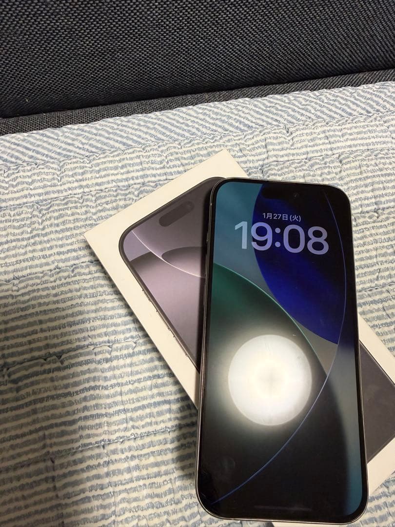 N*t様 [難あり]IPhone 15 Pro 512GB ナチュラル SIMフ