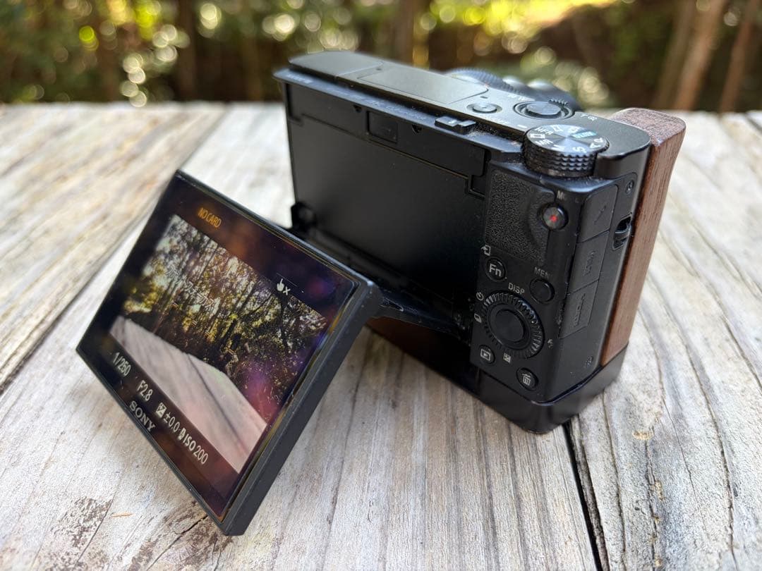 デジタルカメラ SONY Cyber-Shot DSC-RX100M7