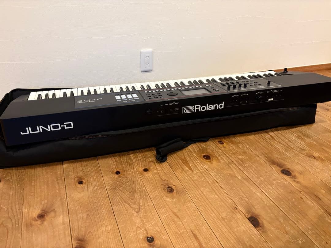 Juno-d8 CANAREケーブル 純正ケース付き