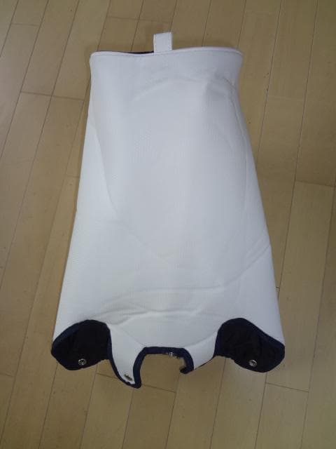 ノリッキー様スリクソン 9.5型キャディバッグ (GGC-S145) 美品