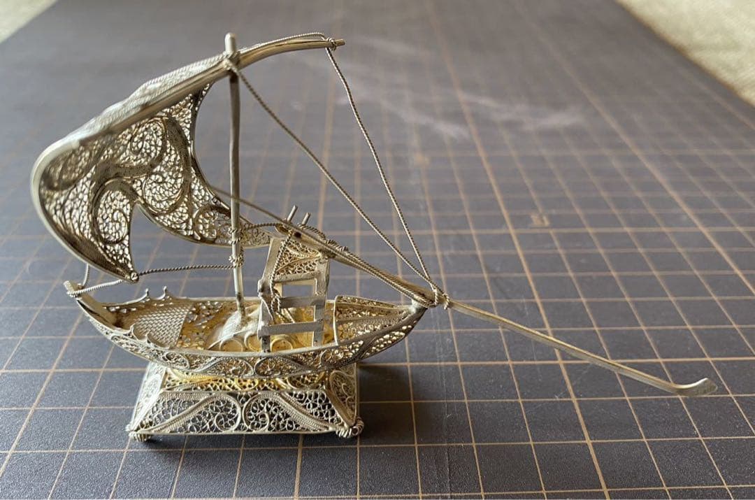 銀製　 超緻密な銀細工のポルトガル船　ビンテージ