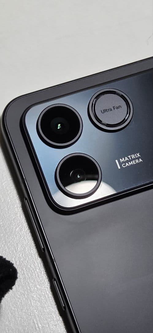 HONOR WIN RT 16/512 バッテリー100％ 傷無し