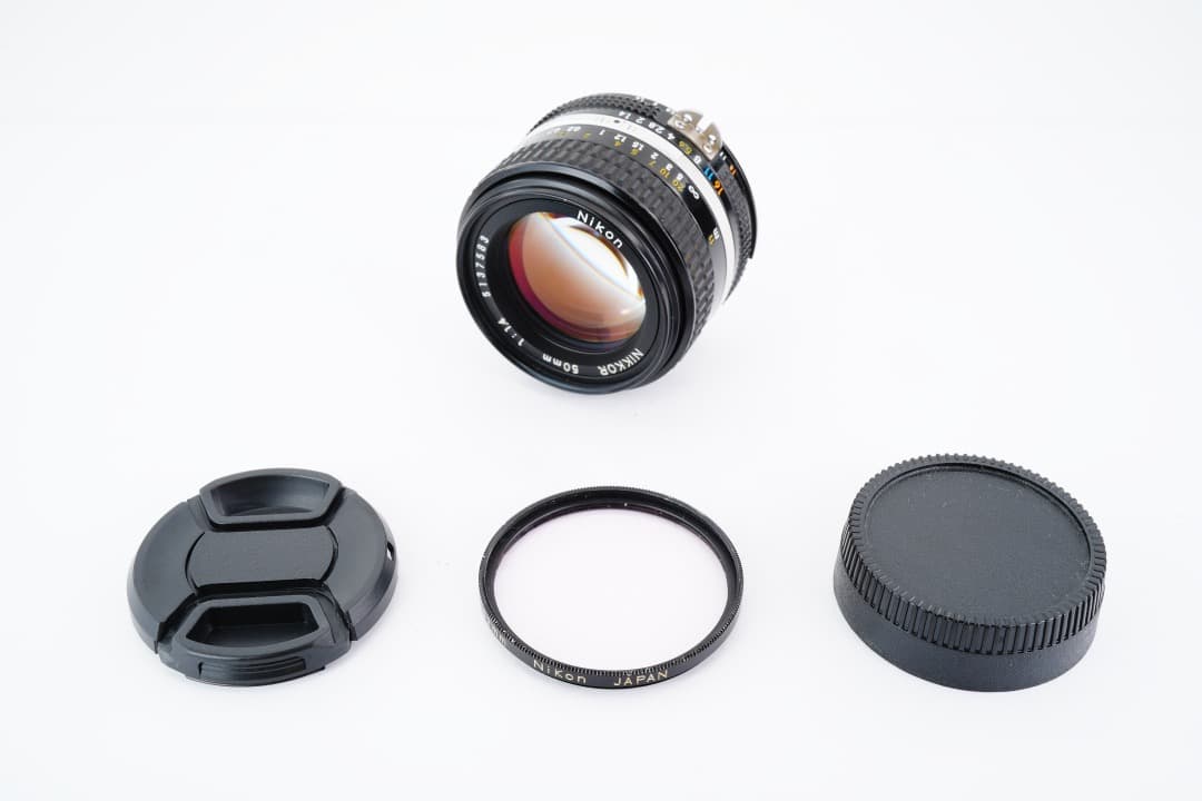【極美品】ニコン Ai-s Nikkor 50mm F1.4 大口径 583