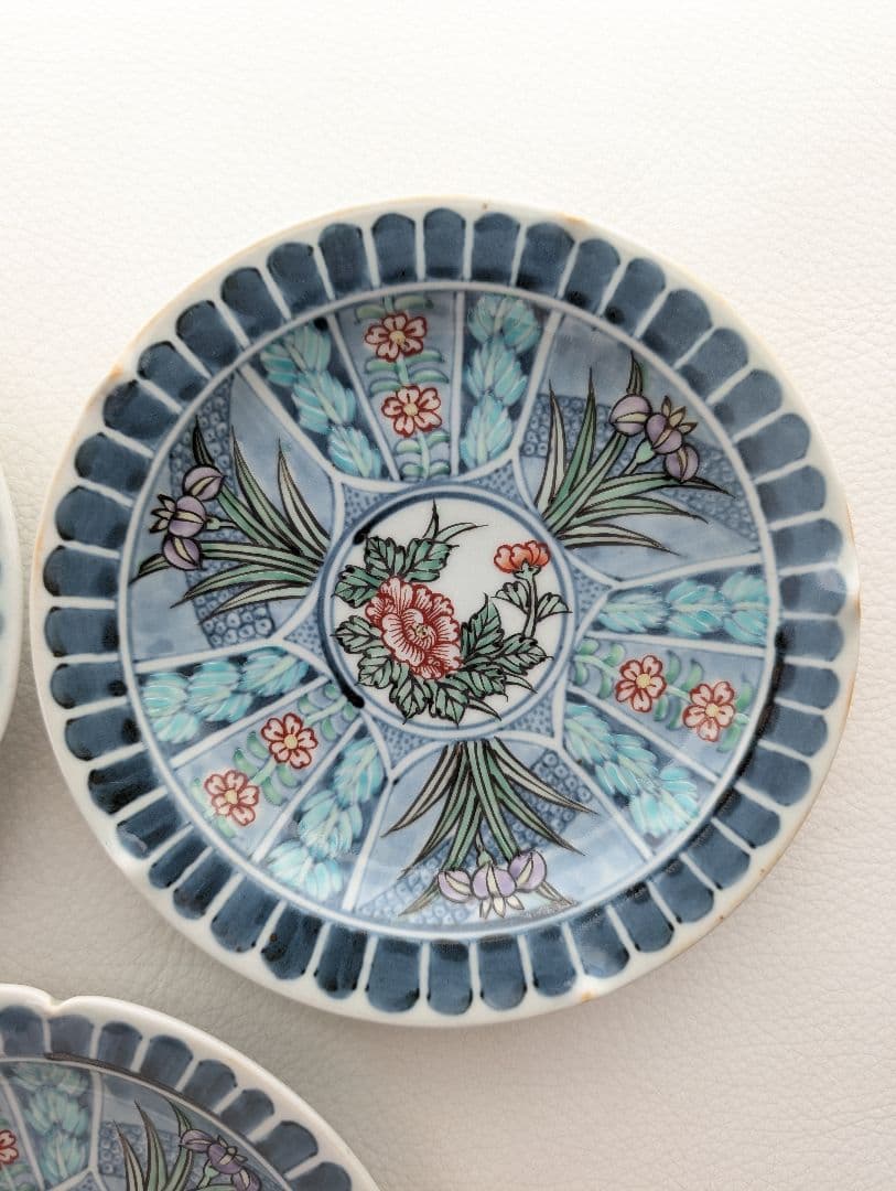 【5客セット】佐藤走破 作 染錦 花文 皿 5.5寸 食器陶器