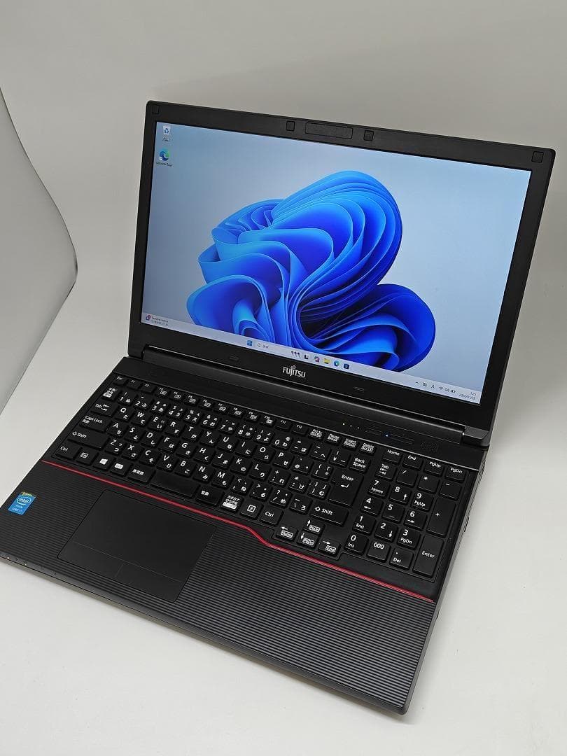 【FUJITSU】爆速 Core i7/SSD128GBノートパソコン16GA4