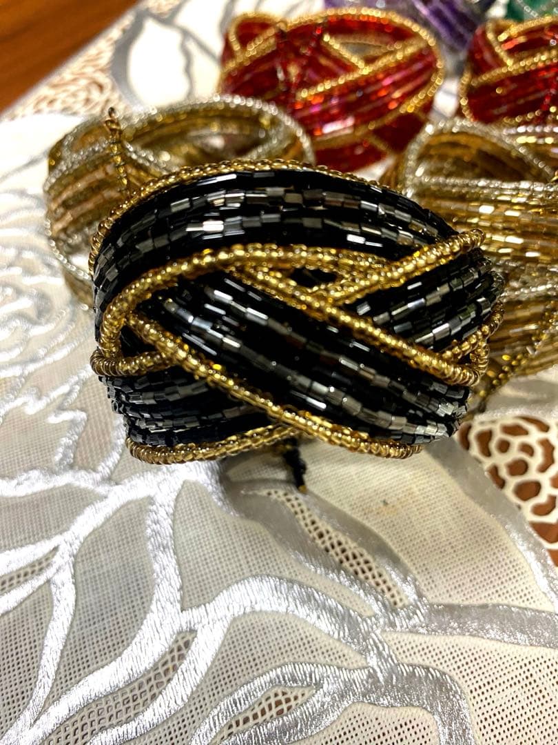 テーブルコーディネート　ナプキンリング　ビジュー最高！　ブレスレットにも