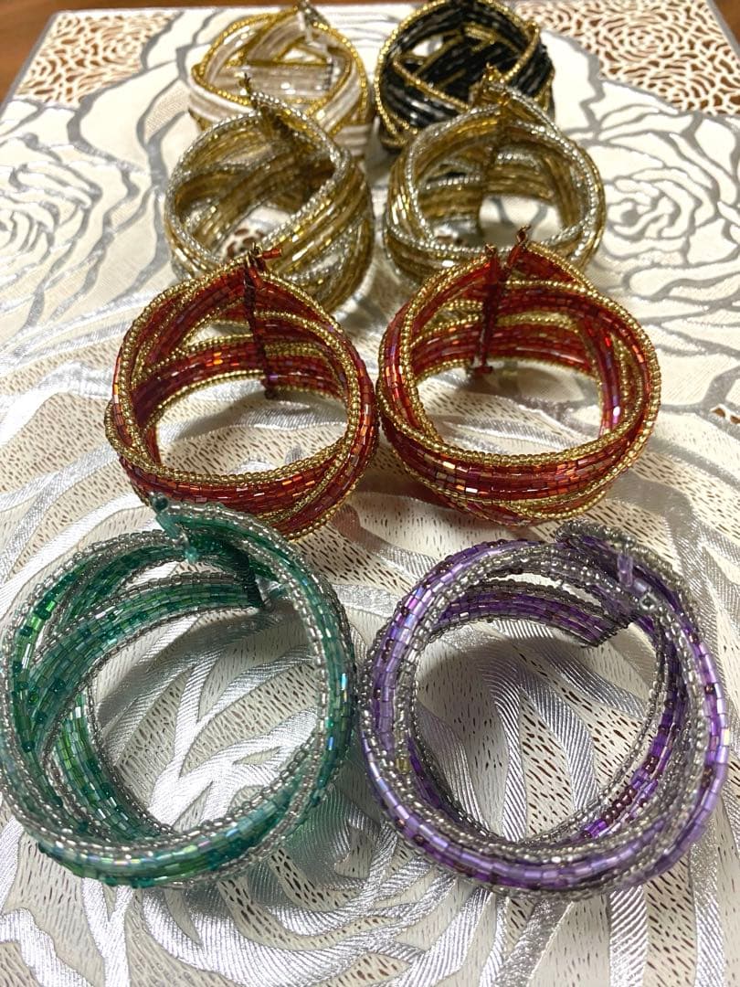 テーブルコーディネート　ナプキンリング　ビジュー最高！　ブレスレットにも