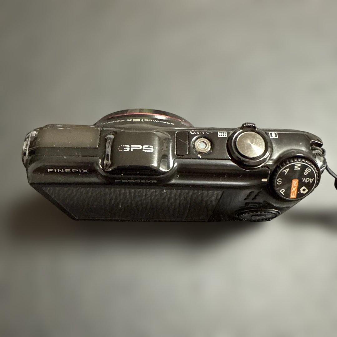 Fujifilm EXR 16メガピクセル