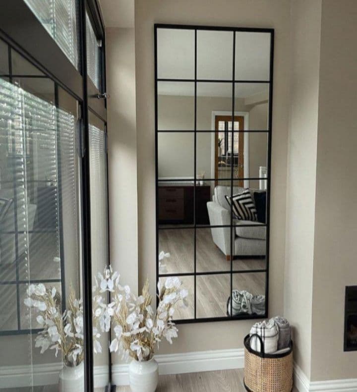 壁掛け鏡 グリッドデザイン ブラック・ホワイト　9枚