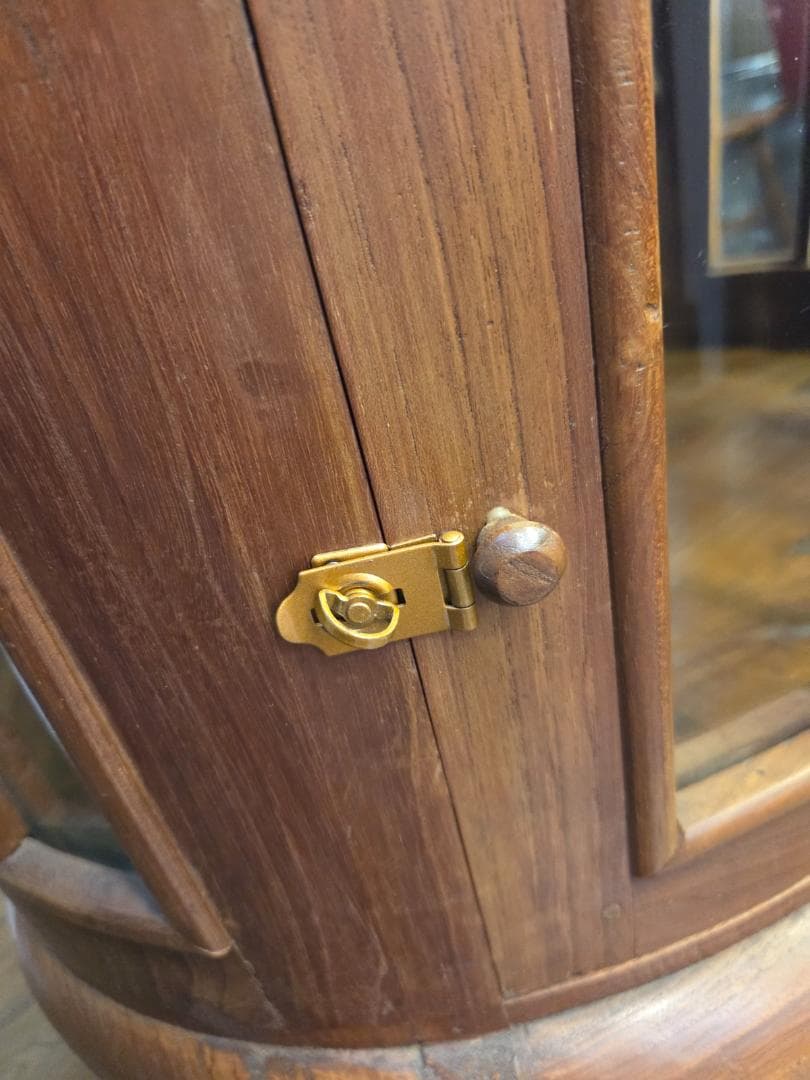 〈たのめる便・現状渡し〉ボトルショーケース 木製収納テーブル