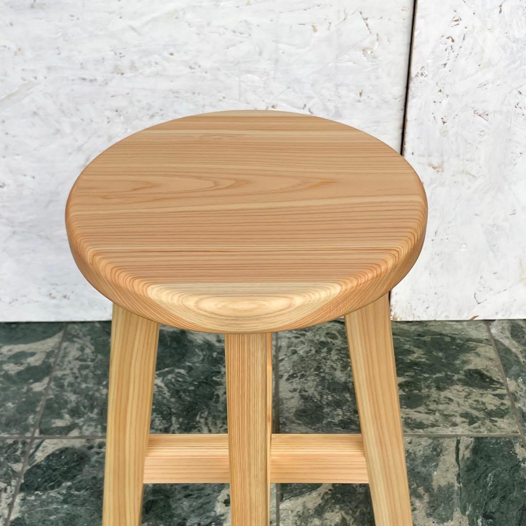 シカタ　丸椅子　木製スツール