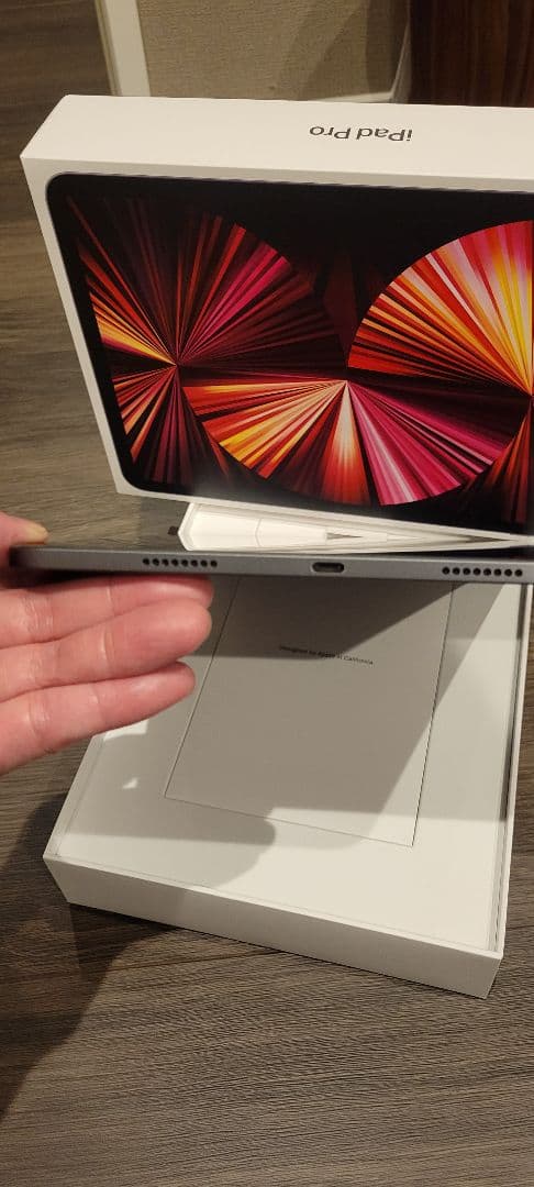 【美品】iPad Pro　11inch(第３世代)256GB