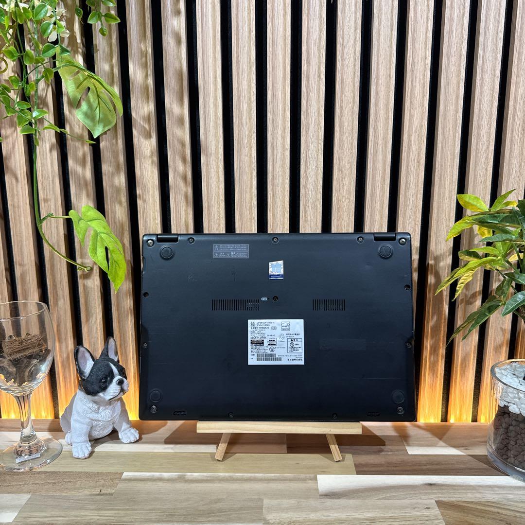 おすすめ‼️LIFEBOOK U939/A☘️最高峰i7☘フルHD☘ノートパソコン