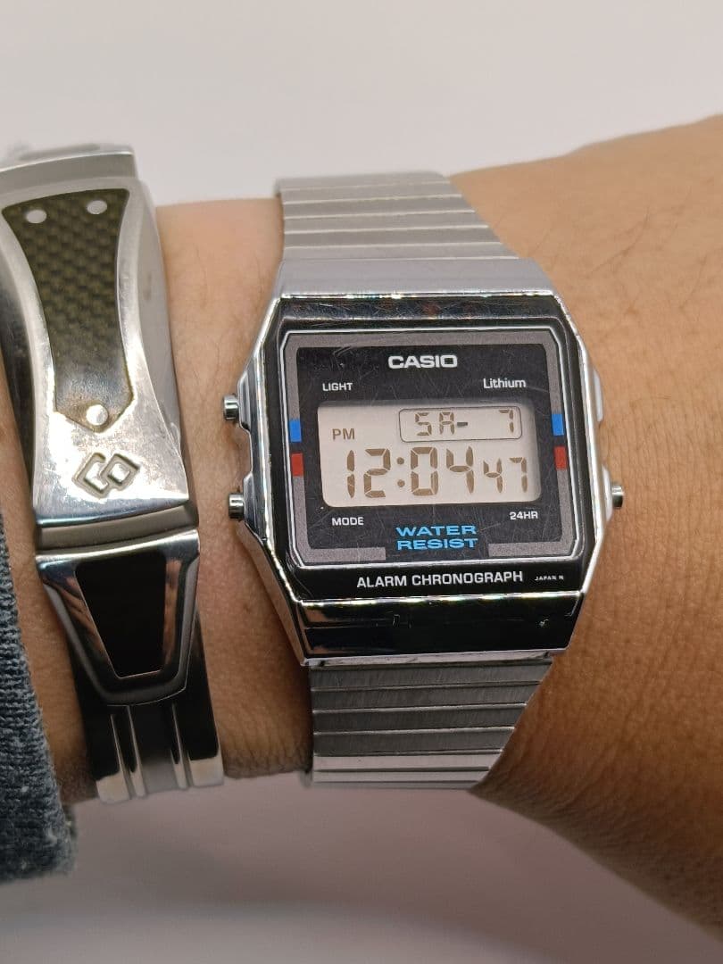 【希少・当時物】CASIO A156W 豆電球ライト 稼働品 ヴィンテージ
